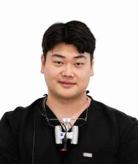 Dr John Kim